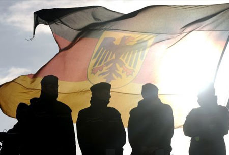 Új korszak kezdődött hétfőn